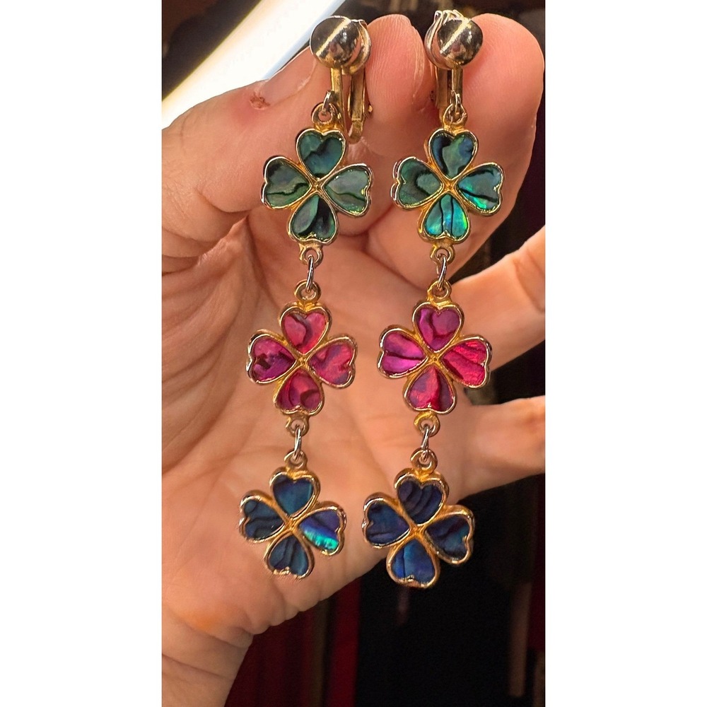 Multicolor Iridescent Clover Drop Earrings Gold Tone Clip On Quatrefoil Dangle